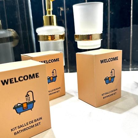 Cocon Parisien - Face A Louboutin - Chez Nicolas ภายนอก รูปภาพ